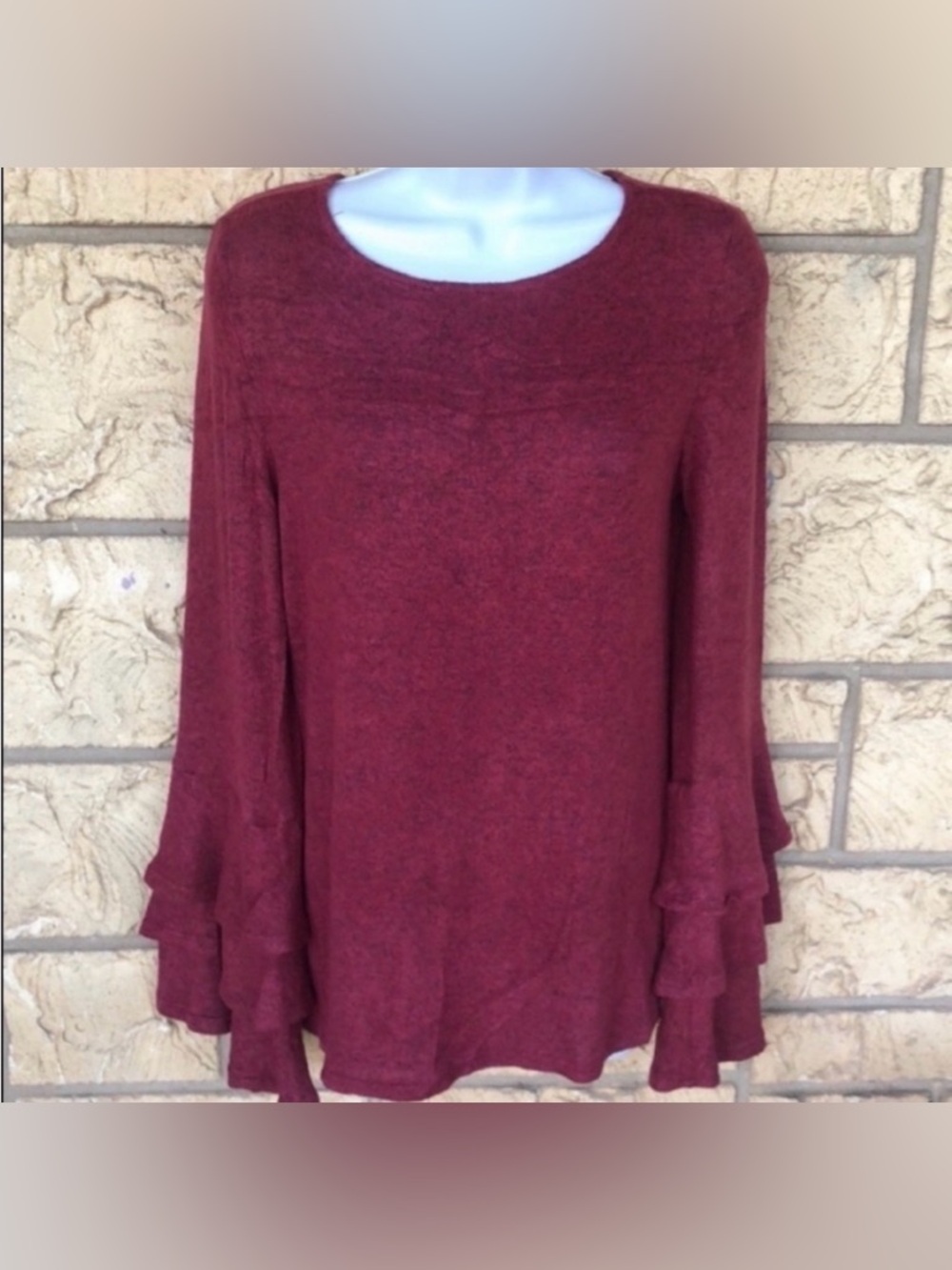 White Birch Top Bell Sleeves Sweater long sleeve Burgundy Soft comfy
Size Small
